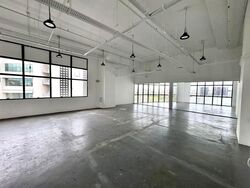 Hh @ Kallang (D13), Factory #558760881
